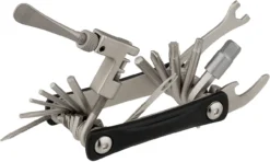 Multitool M16 Inkl. Tubelesswerkzeug